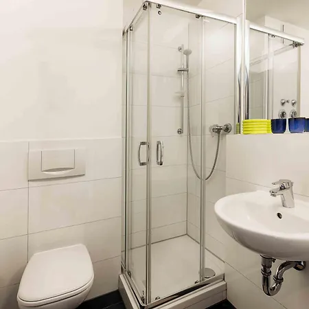 Otel Max In