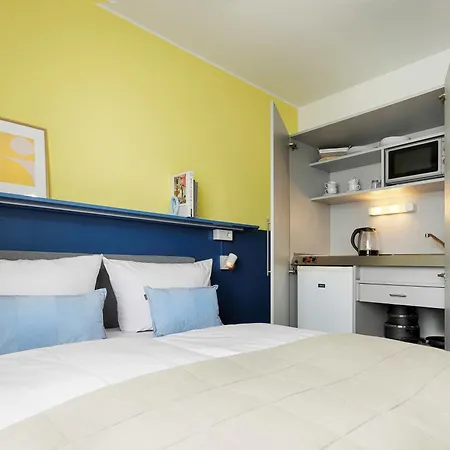 Hotel Max In *